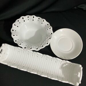 Reticulated Cracker & Dip Set Mikasa White Lace-like Ceramic
